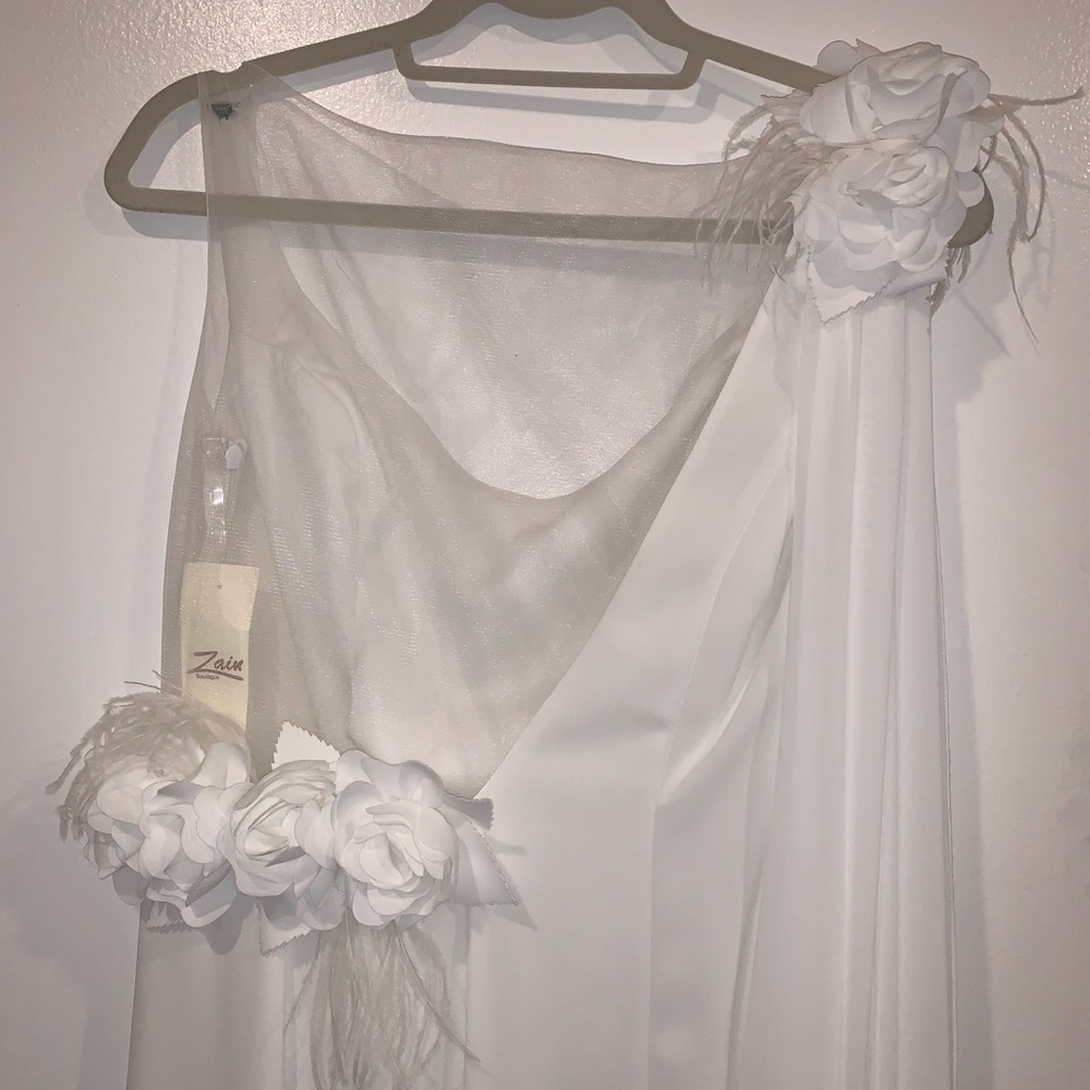 Goddess Evening Gown - Picture 5 of 6